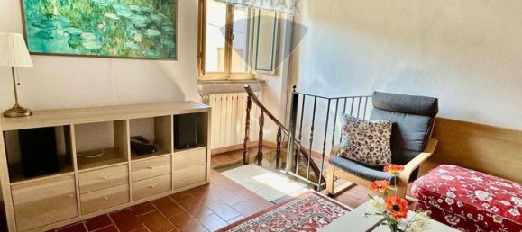 Casa de 6 habitaciónes en Pescaglia, Italy No. 68707 34