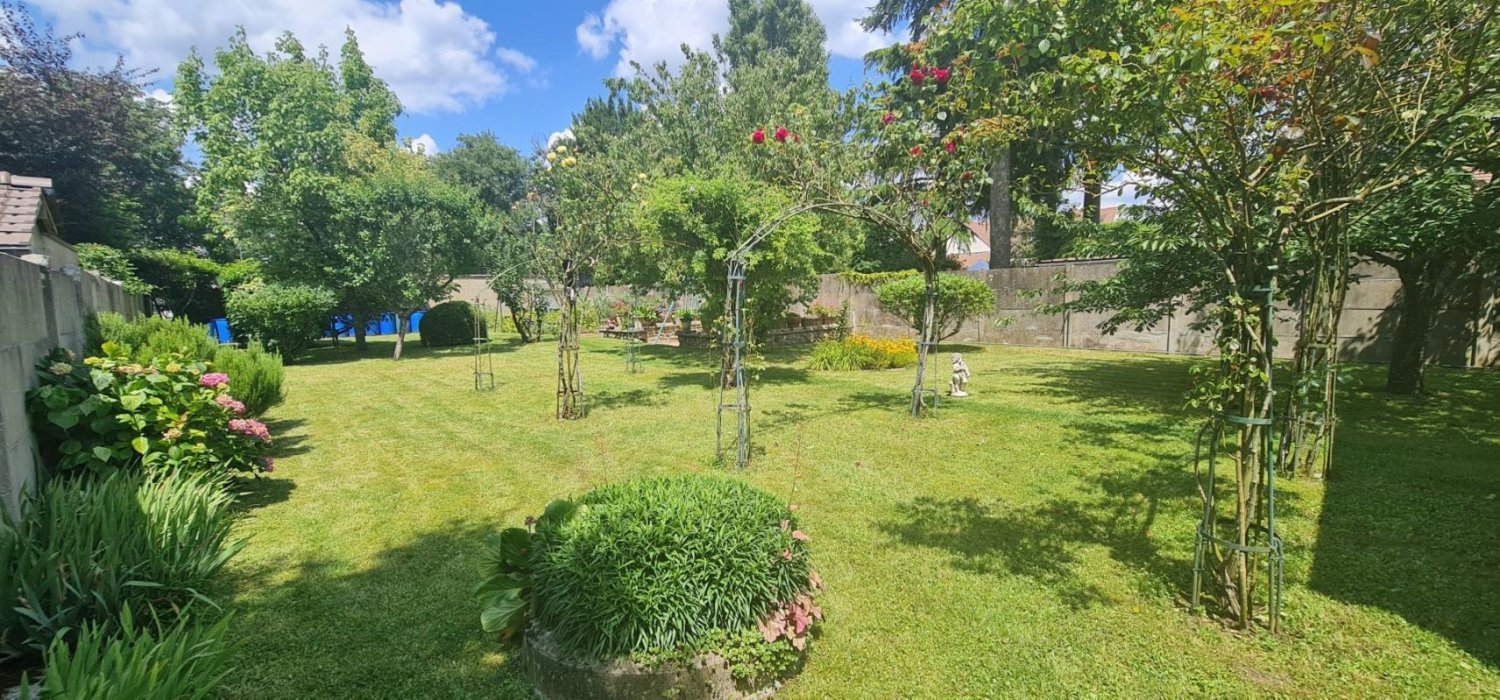 4 غرف نوم منزل في Saint-Pryve-Saint-Mesmin, France رقم 62497