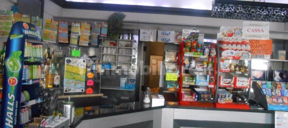 Imóvel comercial de 4 divisões em Cascina, Italy N.º 68196 13