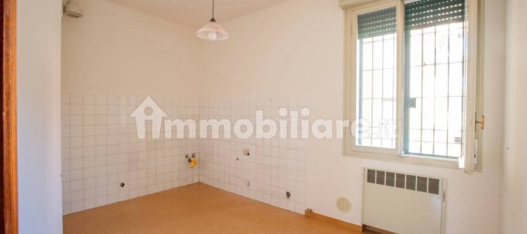 2 bedrooms Apartment in Imola, Italy No. 345025 4