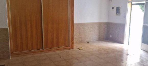 Gewerbliche Immobilie in Alicante, Spain 60m², Nr. 84086 19