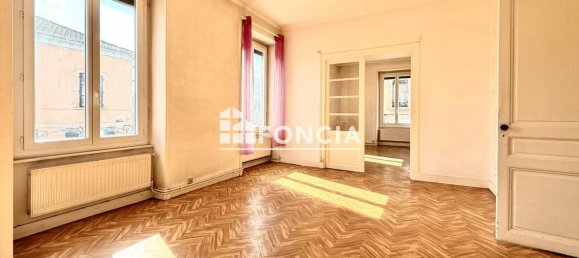 Квартира с 1 спальней в Бургуэн-Жальё, Франция № 300937 2