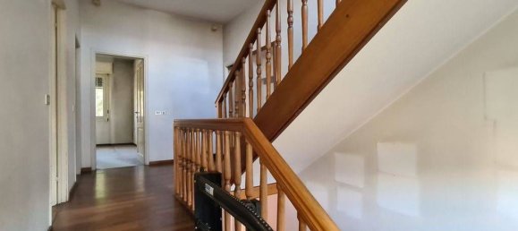 11-salle Villa à Colico, Italy No. 55923 18