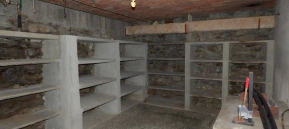 11-salle Villa à Colico, Italy No. 55923 32