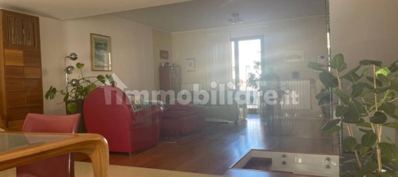 Villa T4 em San Giovanni la Punta, Italy N.º 85889 14
