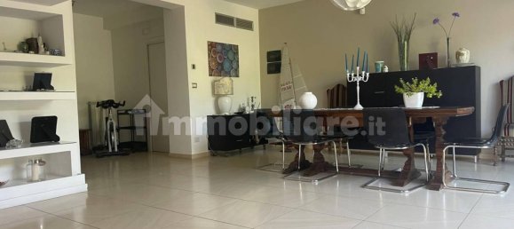 Villa T4 em San Giovanni la Punta, Italy N.º 85889 4