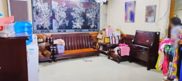 39m² House in District 4, Vietnam No. 13300 3