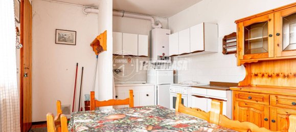 2 Schlafzimmer Wohnung in Zocca, Italy, Nr. 63378 3