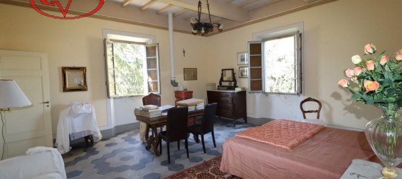 Villa de 5 divisões em Montevarchi, Italy N.º 237396 18