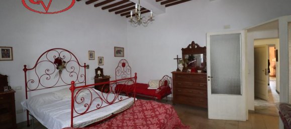 Villa de 5 divisões em Montevarchi, Italy N.º 237396 20