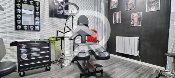 6 bedrooms Building in Caudry, France No. 42569 2