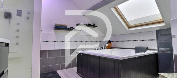 6 bedrooms Building in Caudry, France No. 42569 5