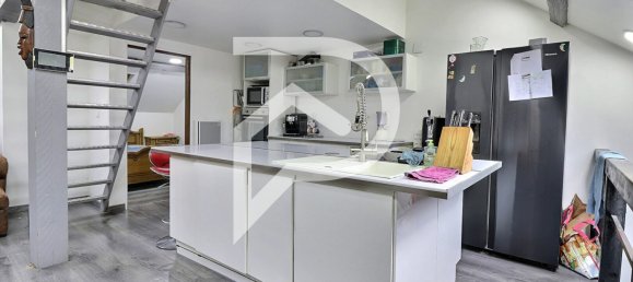 6 bedrooms Building in Caudry, France No. 42569 4