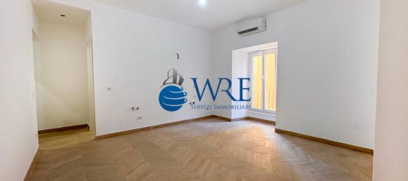 1 bedroom Apartment in Rome, Italy No. 343369 3