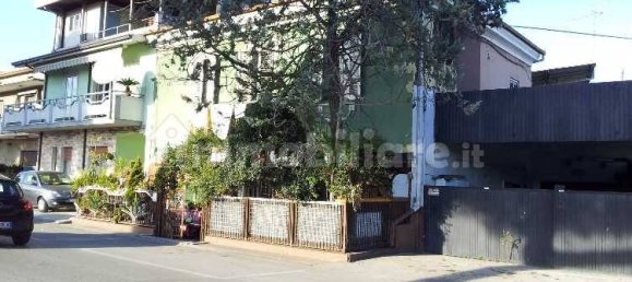 4 bedrooms House in Martinsicuro, Italy No. 121732 7