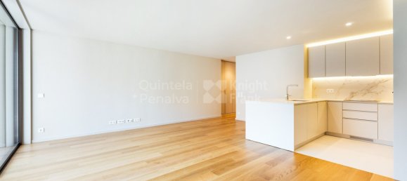 Квартира с 3 спальнями в Вила Нова ди Гая, Португалия № 239140 7