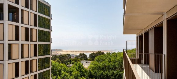 Квартира с 3 спальнями в Вила Нова ди Гая, Португалия № 239140 3