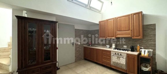 3 bedrooms Villa in Rome, Italy No. 28605 21