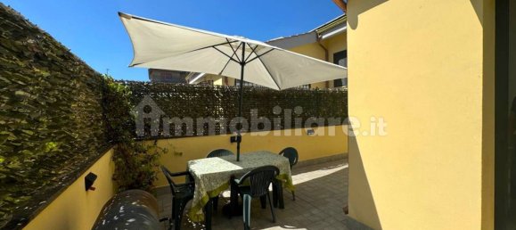 3 bedrooms Villa in Rome, Italy No. 28605 15