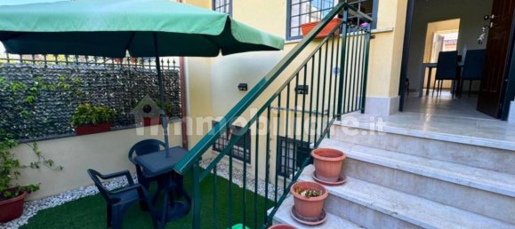 3 bedrooms Villa in Rome, Italy No. 28605 2