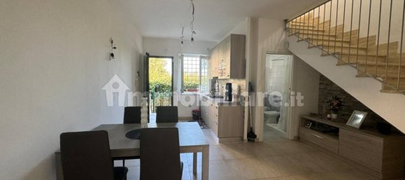 3 bedrooms Villa in Rome, Italy No. 28605 4