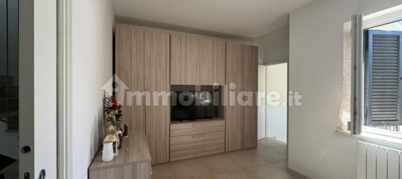3 bedrooms Villa in Rome, Italy No. 28605 8