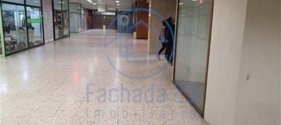 Gewerbliche Immobilie in Porto, Portugal 1100m², Nr. 60089 9