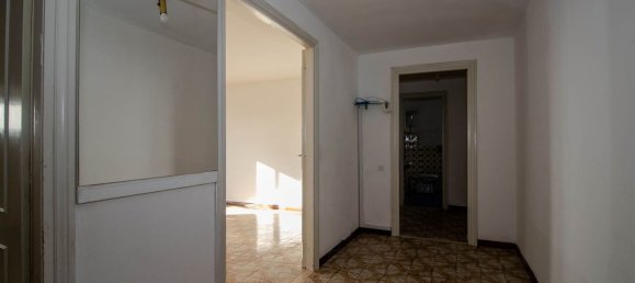3 rooms Apartment in Montopoli di Sabina, Italy No. 195984 12