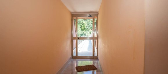 3 rooms Apartment in Montopoli di Sabina, Italy No. 195984 13