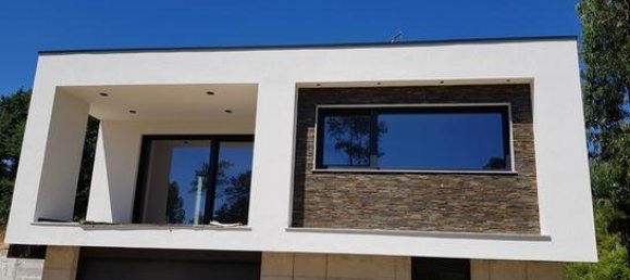 3 bedrooms House in Pontevedra, Spain No. 185013 9