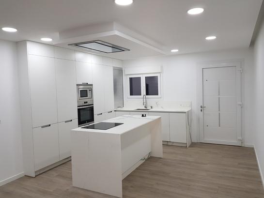 3 bedrooms House in Pontevedra, Spain No. 185013