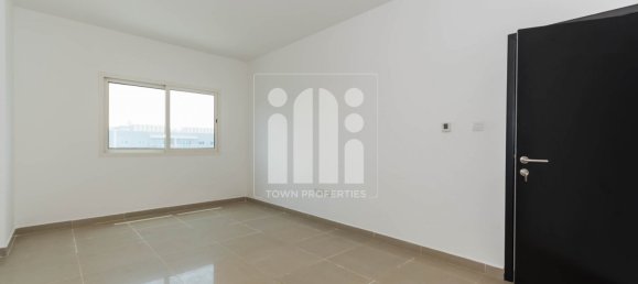 3 bedrooms Apartment in Al Reef, UAE No. 5573 7