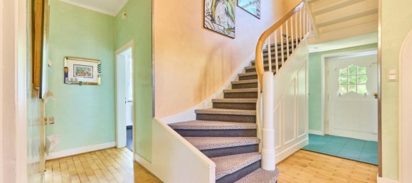 4 bedrooms Villa in Bergstrase, Germany No. 331408 5