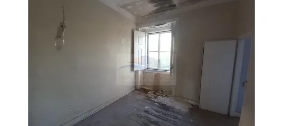 193m² Building in Lisbon, Portugal No. 102619 17