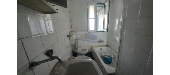 193m² Building in Lisbon, Portugal No. 102619 28