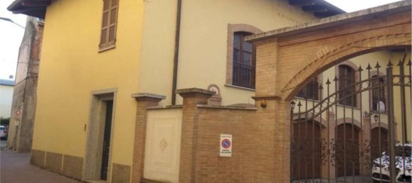 3 rooms House in Mede, Italy No. 261186 3