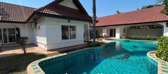 4 bedrooms Cafe / restaurant in Pattaya, Thailand No. 15452 4