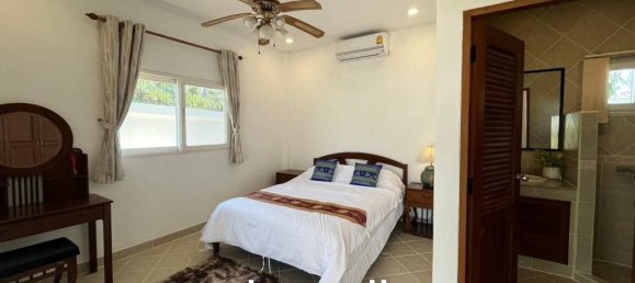 4 bedrooms Cafe / restaurant in Pattaya, Thailand No. 15452 2