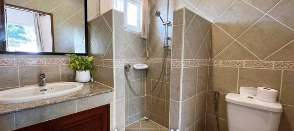 4 bedrooms Cafe / restaurant in Pattaya, Thailand No. 15452 5