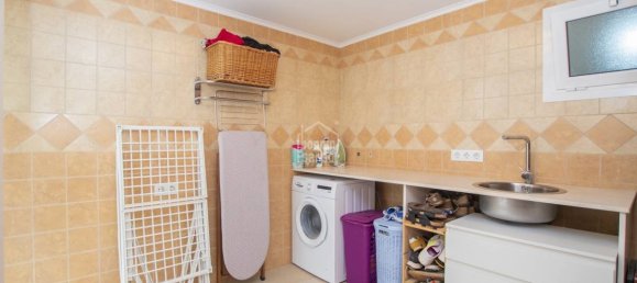 4 غرف نوم فيلا في Es Castell, Spain رقم 1443 5