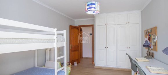 4 غرف نوم فيلا في Es Castell, Spain رقم 1443 15