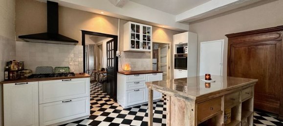 3 bedrooms House in Haute-Garonne, France No. 290297 4