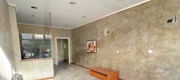1 room Commercial property in Rome, Italy No. 28385 4