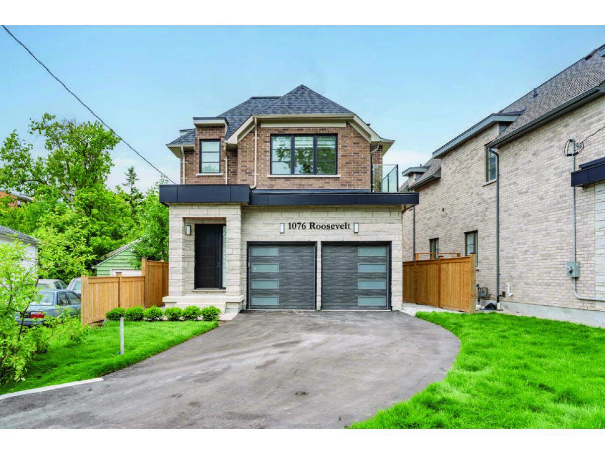 5 bedrooms House in Mississauga, Canada No. 344