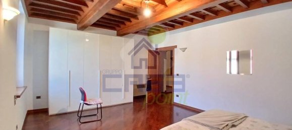 8 rooms House in Rivarolo Mantovano, Italy No. 32220 32