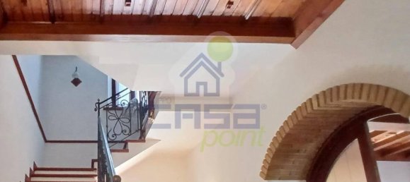 8 rooms House in Rivarolo Mantovano, Italy No. 32220 2