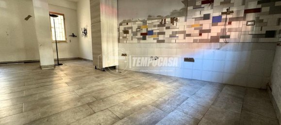 3 Schlafzimmer Wohnung in Naples, Italy, Nr. 347094 9