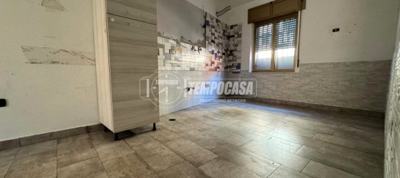3 Schlafzimmer Wohnung in Naples, Italy, Nr. 347094 4
