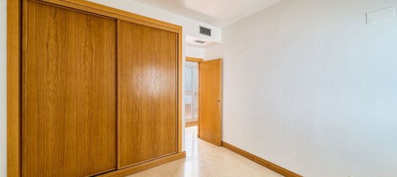 3 bedrooms Apartment in Malaga, Spain No. 154572 17