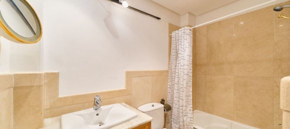 3 bedrooms Apartment in Malaga, Spain No. 154572 18